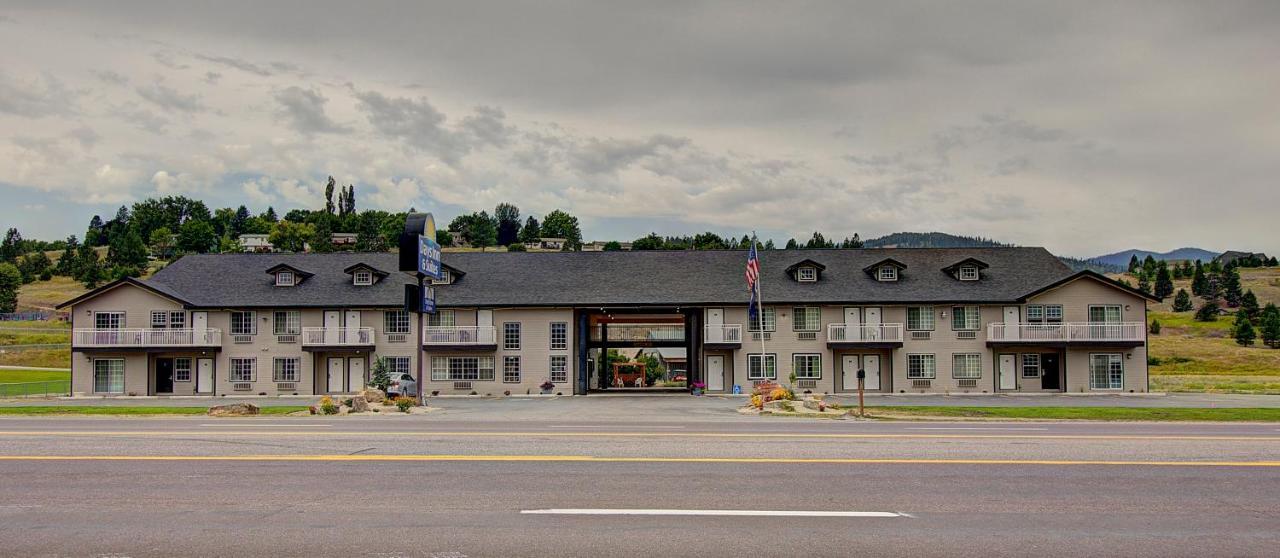 Days Inn & Suites By Wyndham Lolo Exterior foto